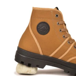 Pataugas AUTHENTQUE/W MADE IN FRANCE F4G CAMEL 13 Pataugas AUTHENTQUE/W MADE IN FRANCE F4G CAMEL -Pataugas Chaussure BOOTS AUTHENTIQUE W CAMEL 9