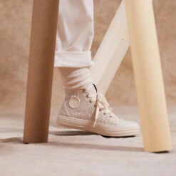 Pataugas ETCHE M/BCL F2I ECRU -Pataugas Chaussure F ETCHE M BCL Ecru