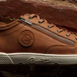 Pataugas JAY/N H2I CHATAIGNE -Pataugas Chaussure H JAY N CHATAIGNE NM